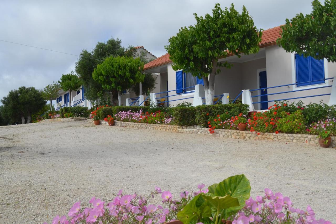 Panorama Apartments Methoni  Exterior photo