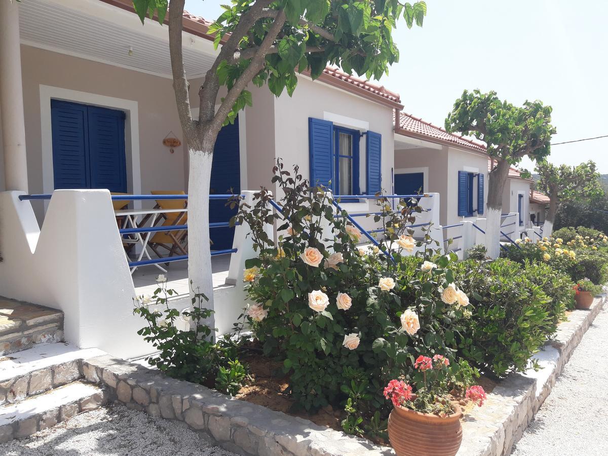 Panorama Apartments Methoni  Exterior photo