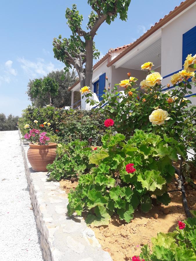 Panorama Apartments Methoni  Exterior photo